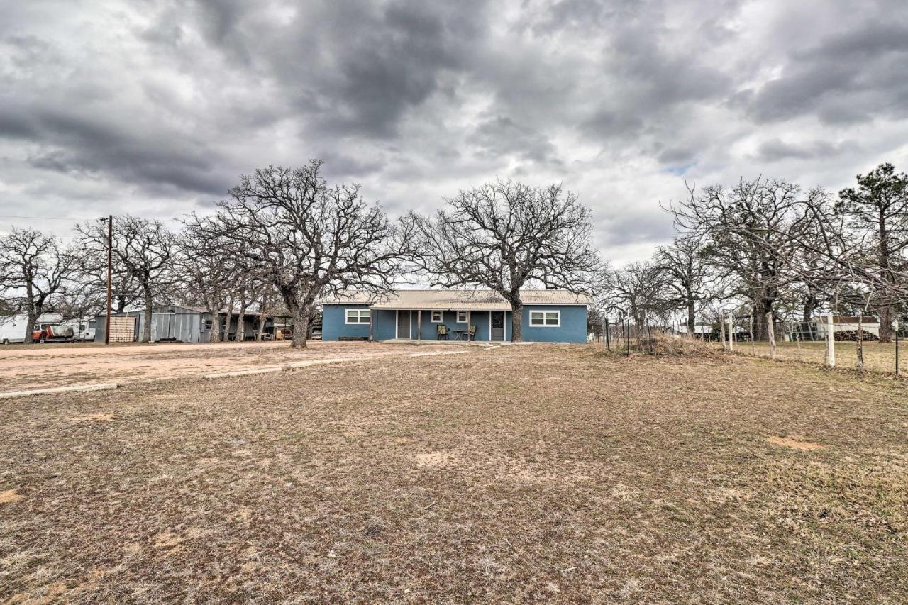 Welcoming Tow Home About 1 Mi To Lake Buchanan! Bagian luar foto